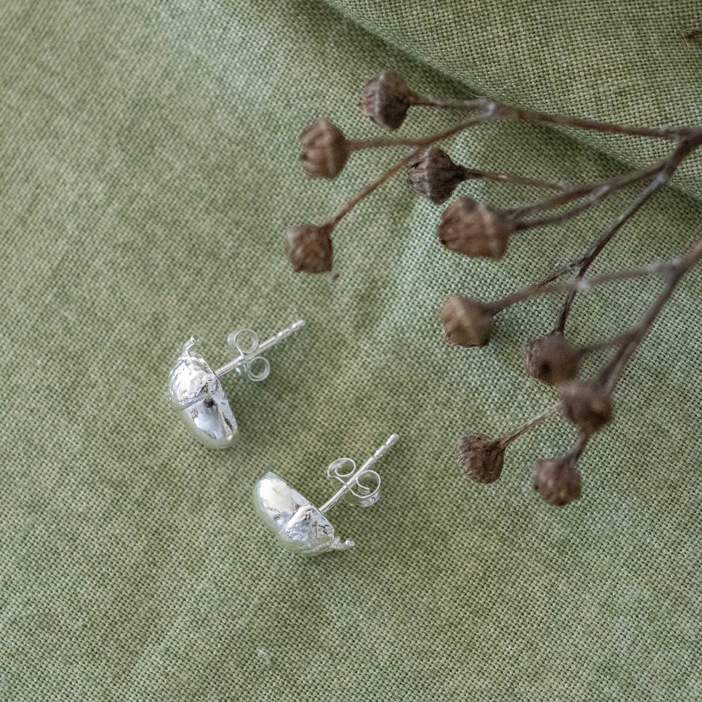 Acorn stud earrings in sterling silver