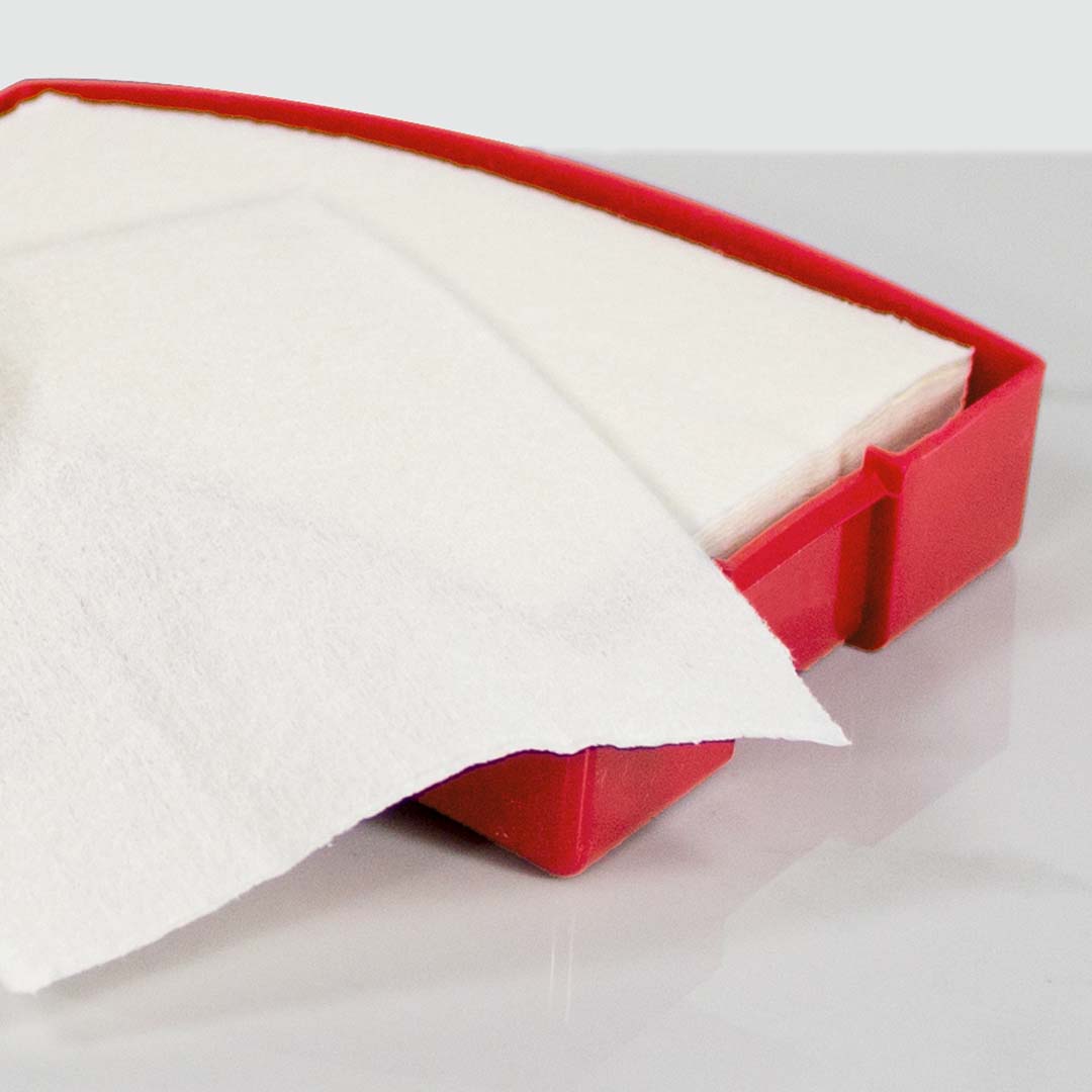 Connoisseurs Jewellery Wipes out of box