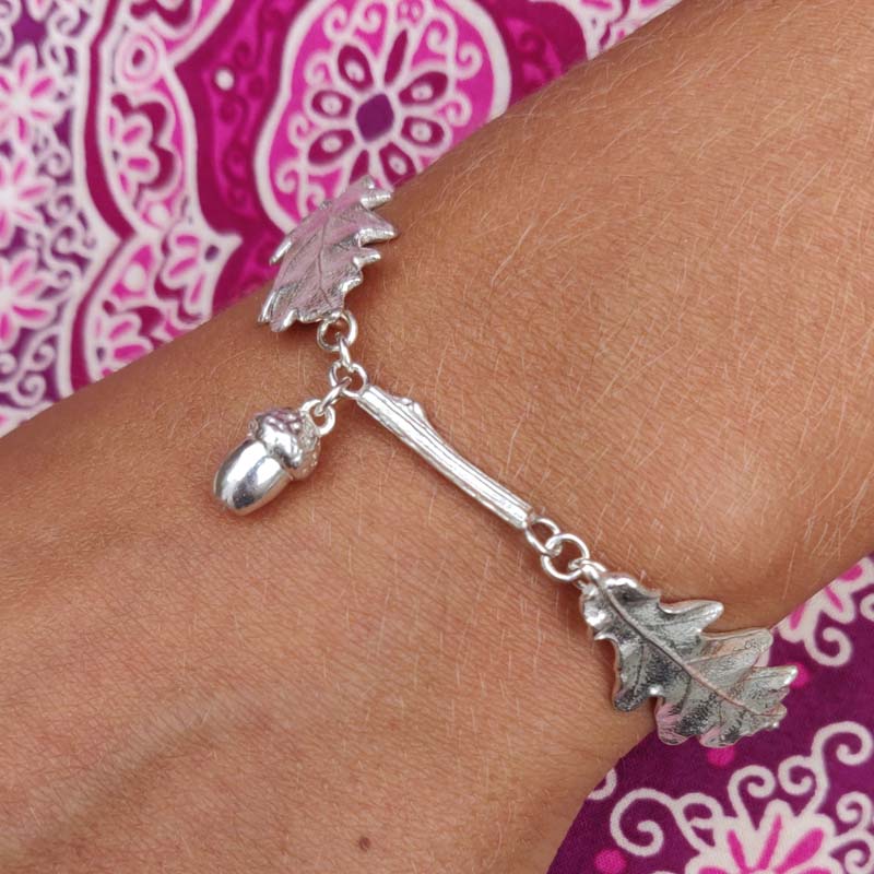 Multi leaf oak leaf bracelet