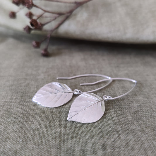 Leaf earrings handcrafted in 925 sterling silver