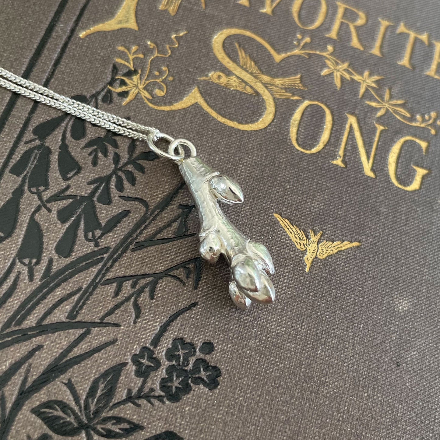 Micklefield Hall Oak Twig Bud Pendant